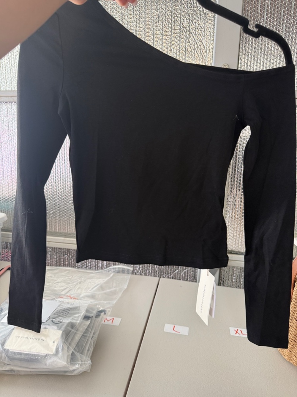 Off-Shoulder Black Long-Sleeve Top - Picture 3 of 3